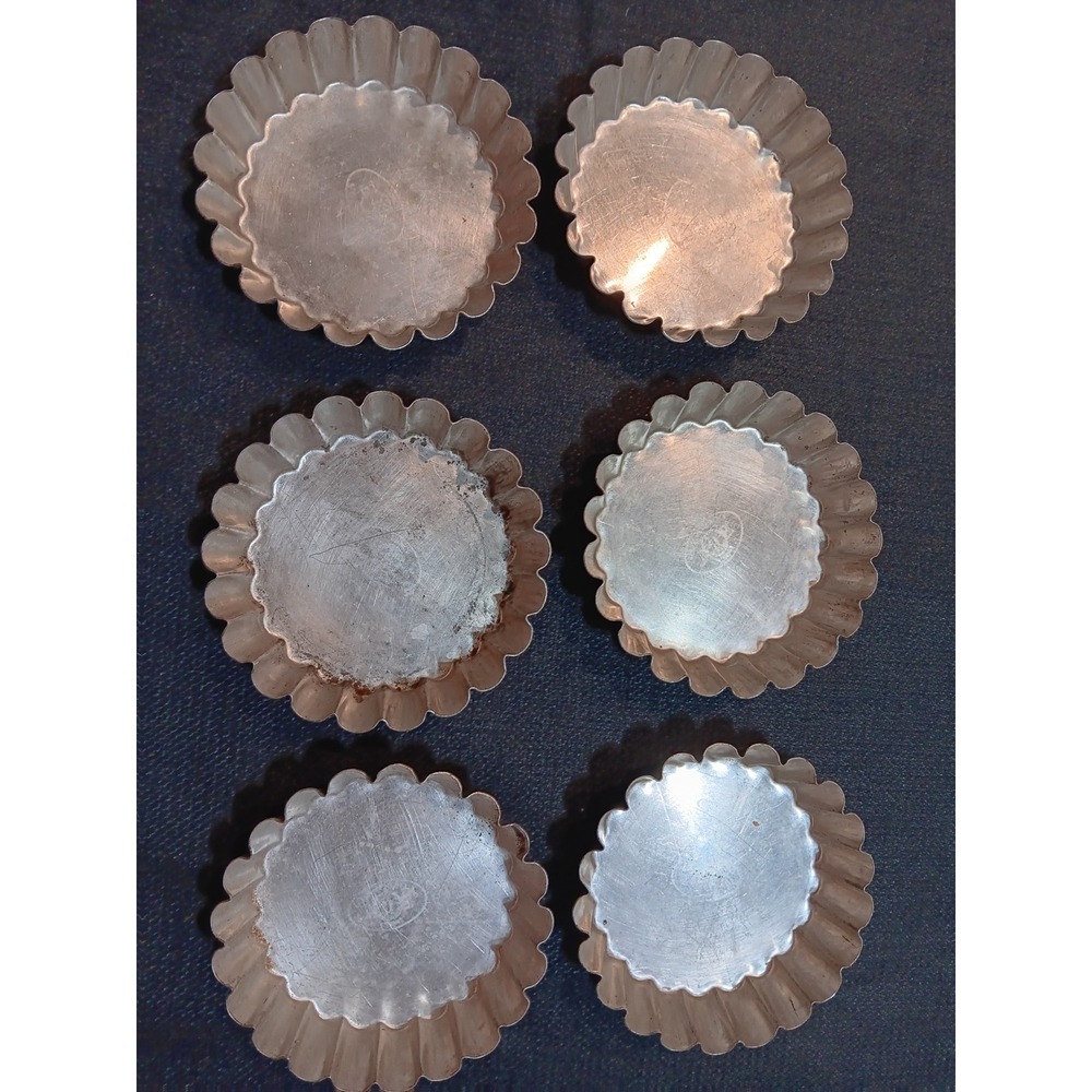 Le Cordon Bleu France Vintage Fluted Tartlet Molds Set of 6 Silver Baking Pans